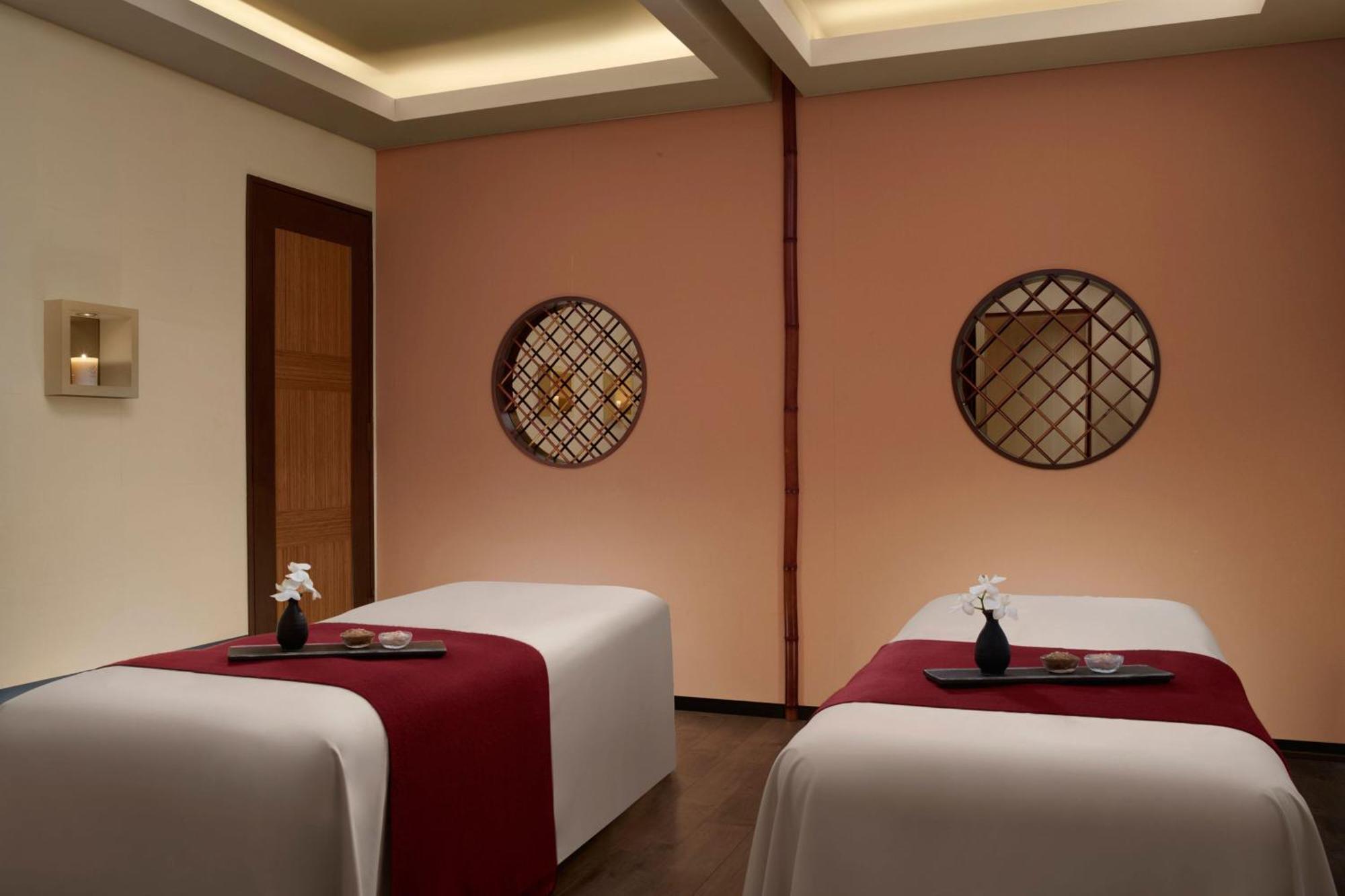 The Ritz-Carlton Osaka Hotel Ngoại thất bức ảnh
